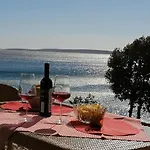 Bella Mare *