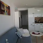 דירה Bella Mare מאנדרה