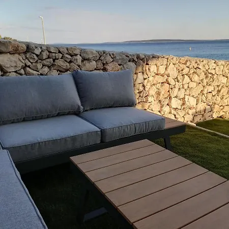Bella Mare